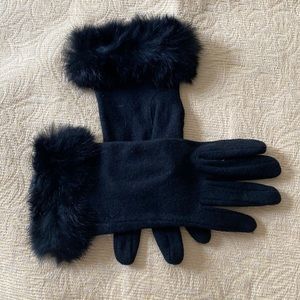 NWOT Grandoe Black Wool Blend Gloves with Faux Fur Cuff Size 7 1/2-8